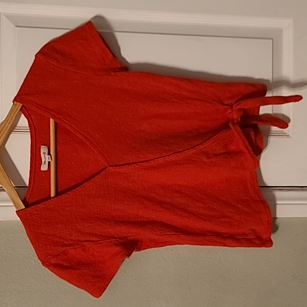 Madewell XS top red tie front shirt 💋